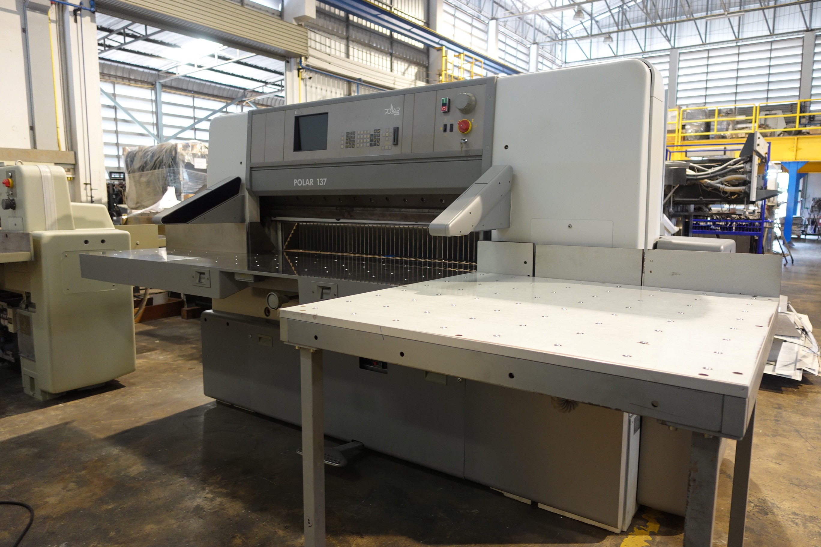 Polar 137E Year 2001 (583)